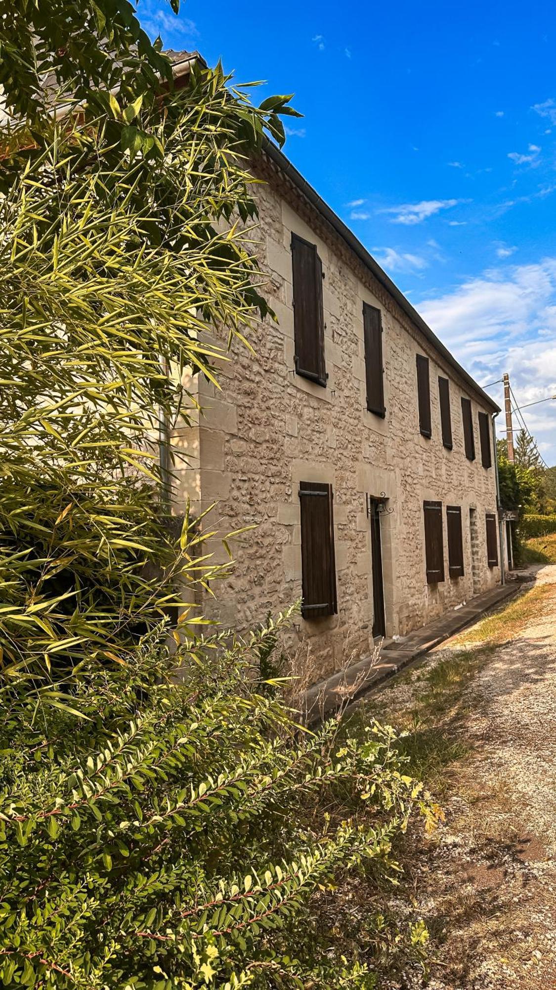 Gite Le Relais De La Diligence Saint-Lazare Экстерьер фото