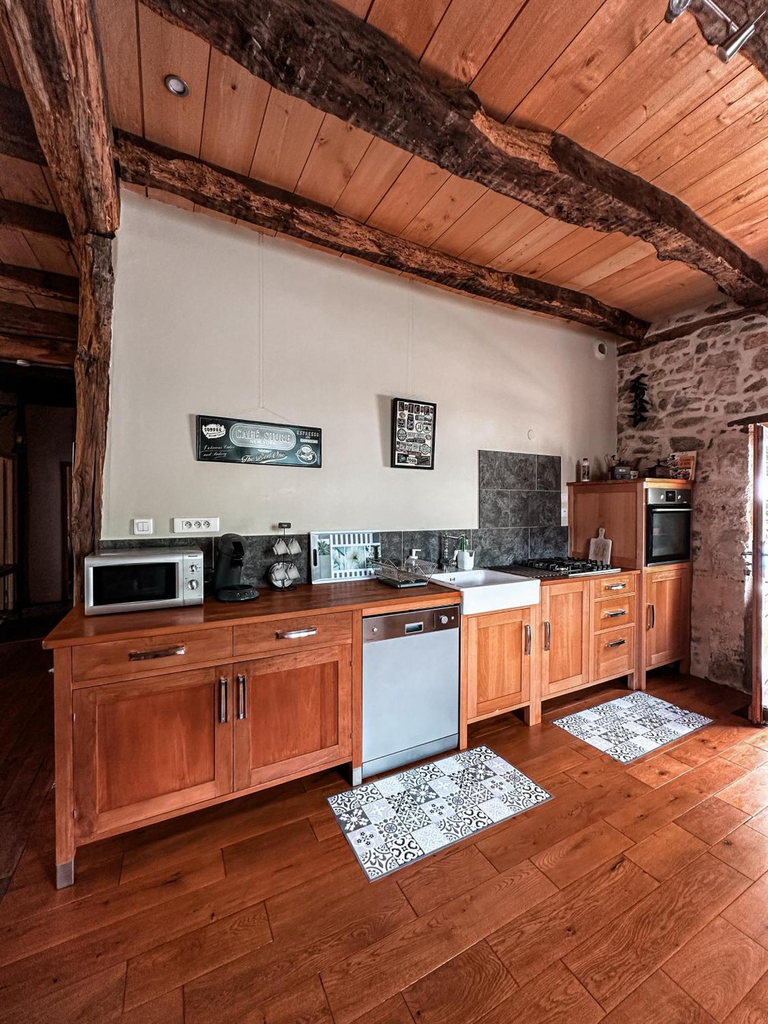 Gite Le Relais De La Diligence Saint-Lazare Экстерьер фото